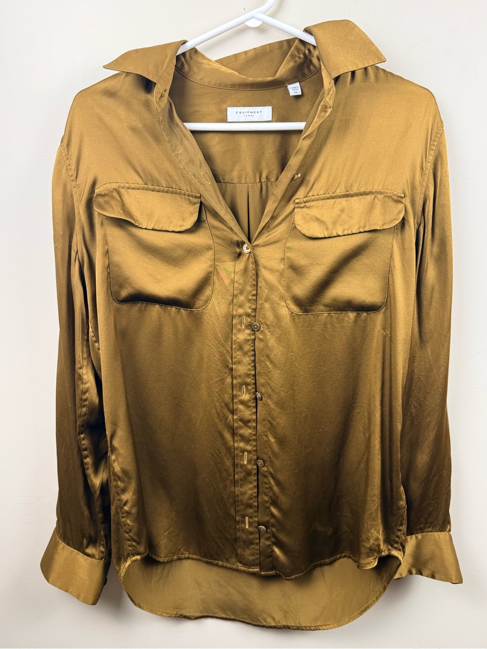 Equipment femme silk bronze button up blouse